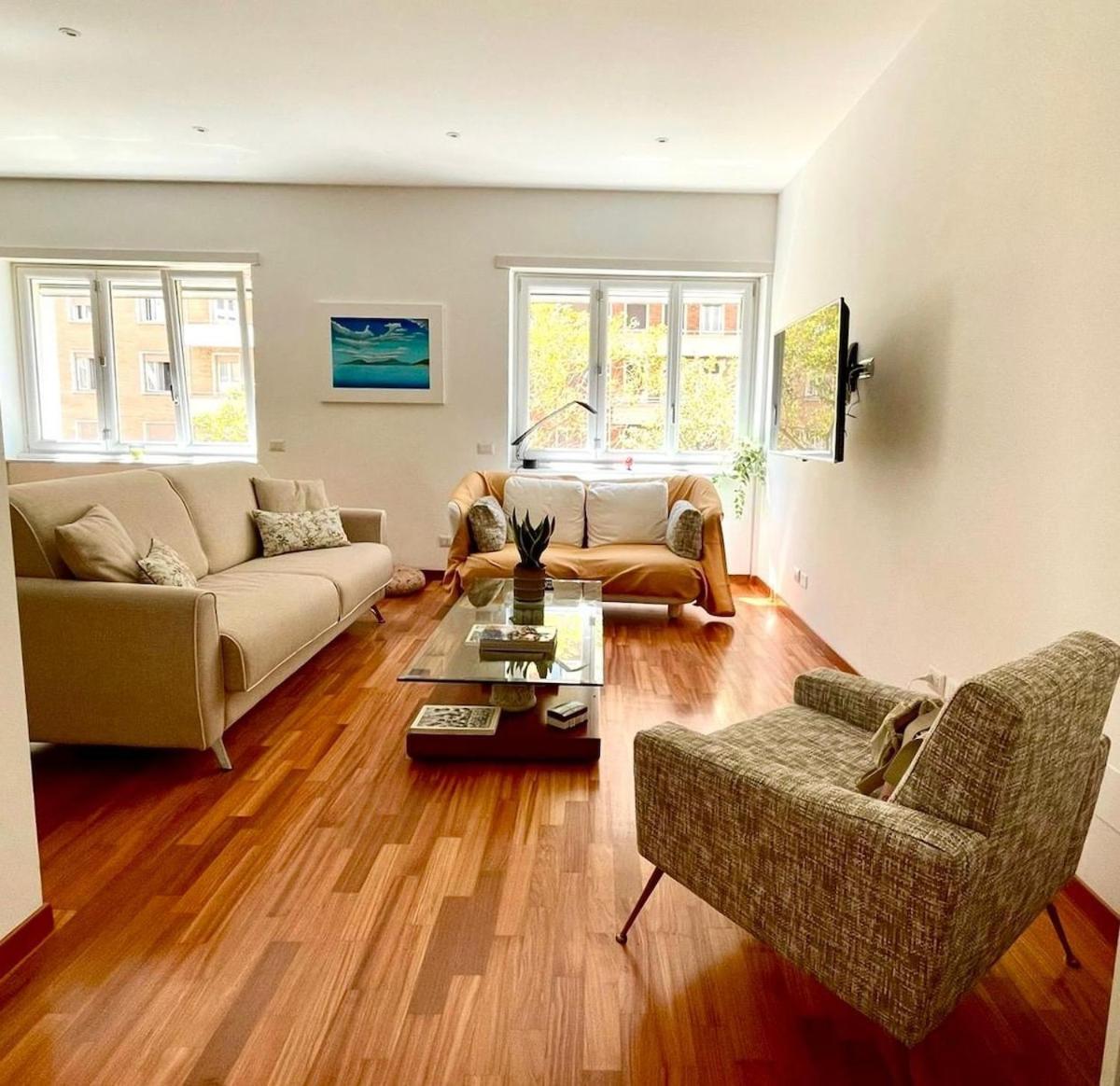Vatican Domus Clavdia 2-bdr Apartment Rom